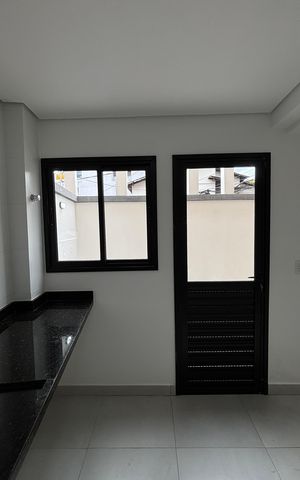Apartamento à venda com 59m², 2 quartos e 2 vagas Apartamento à venda com 59m², 2 quartos e 2 vagasSala - Cozinha