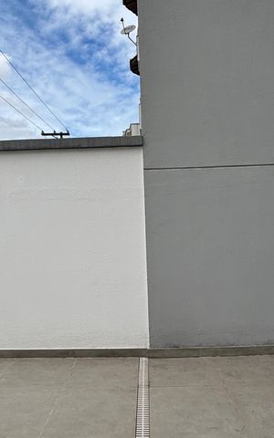 Apartamento à venda com 59m², 2 quartos e 2 vagas Apartamento à venda com 59m², 2 quartos e 2 vagasSuite Varanda