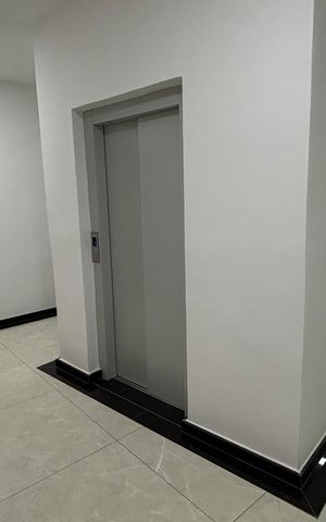 Apartamento à venda com 59m², 2 quartos e 2 vagas Apartamento à venda com 59m², 2 quartos e 2 vagasElevador