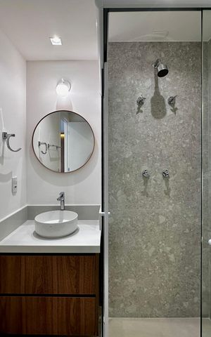 Apartamento para alugar com 53m², 1 quarto e sem vaga Apartamento para alugar com 53m², 1 quarto e sem vagaBanheiro