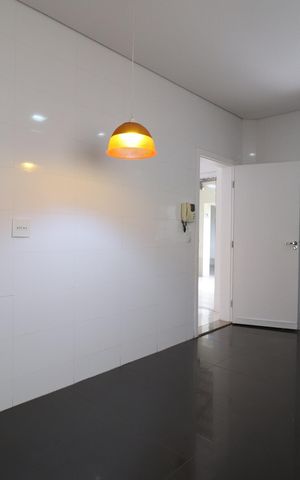 Casa para alugar com 420m², 4 quartos e 4 vagasCozinha