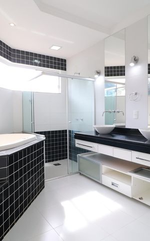 Casa para alugar com 420m², 4 quartos e 4 vagasBanheiro Suíte 1