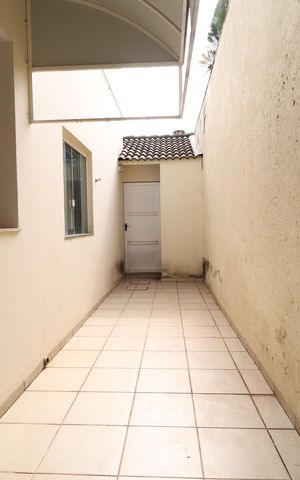 Casa para alugar com 420m², 4 quartos e 4 vagasCorredor