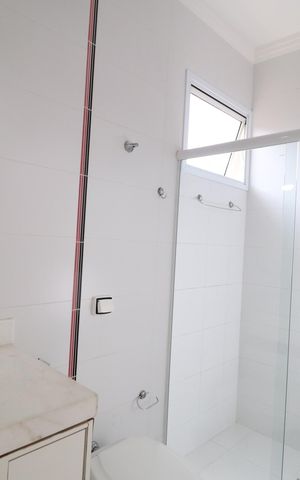 Casa para alugar com 420m², 4 quartos e 4 vagasBanheiro Suíte 2