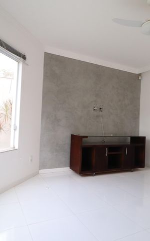 Casa para alugar com 420m², 4 quartos e 4 vagasSala de TV