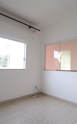 Casa para alugar com 420m², 4 quartos e 4 vagasEscritório