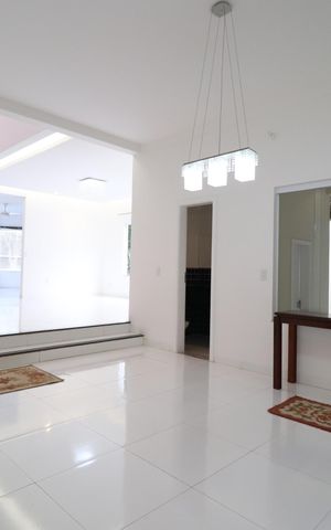 Casa para alugar com 420m², 4 quartos e 4 vagasSala de Jantar