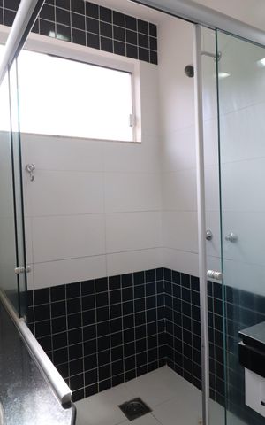 Casa para alugar com 420m², 4 quartos e 4 vagasBanheiro Suíte 1