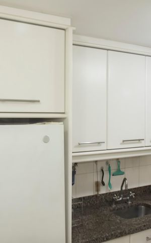 Apartamento à venda com 130m², 3 quartos e 3 vagasCozinha