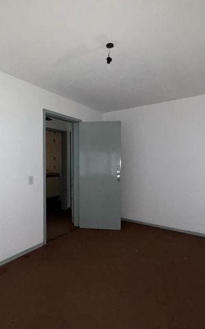 Apartamento à venda com 78m², 2 quartos e 1 vaga Apartamento à venda com 78m², 2 quartos e 1 vagaSala