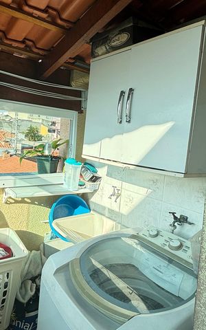 Apartamento à venda com 88m², 2 quartos e 1 vaga Apartamento à venda com 88m², 2 quartos e 1 vagaArea de Serviço
