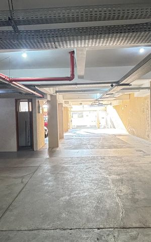 Apartamento à venda com 88m², 2 quartos e 1 vaga Apartamento à venda com 88m², 2 quartos e 1 vagaGaragem