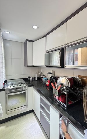 Apartamento à venda com 88m², 2 quartos e 1 vaga Apartamento à venda com 88m², 2 quartos e 1 vagaCozinha