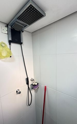 Apartamento à venda com 88m², 2 quartos e 1 vaga Apartamento à venda com 88m², 2 quartos e 1 vagaBanheiro