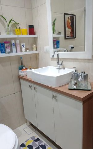 Casa à venda com 135m², 2 quartos e 2 vagas Casa à venda com 135m², 2 quartos e 2 vagasBanheiro 1
