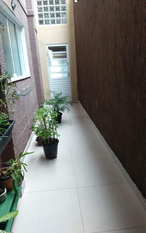 Casa à venda com 135m², 2 quartos e 2 vagas Casa à venda com 135m², 2 quartos e 2 vagasÁrea Externa