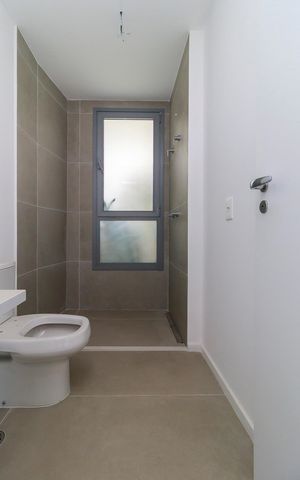 Apartamento para alugar com 165m², 3 quartos e 3 vagas Apartamento para alugar com 165m², 3 quartos e 3 vagasSuíte 1 - Banheiro