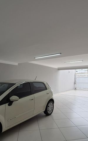 Casa à venda com 217m², 3 quartos e 5 vagasGaragem