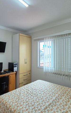 Casa à venda com 217m², 3 quartos e 5 vagasQuarto 2 ( Suíte )