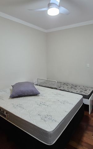 Casa à venda com 217m², 3 quartos e 5 vagasQuarto 3