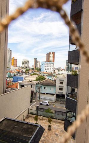Apartamento à venda com 211m², 4 quartos e 3 vagas Apartamento à venda com 211m², 4 quartos e 3 vagasVista da varanda