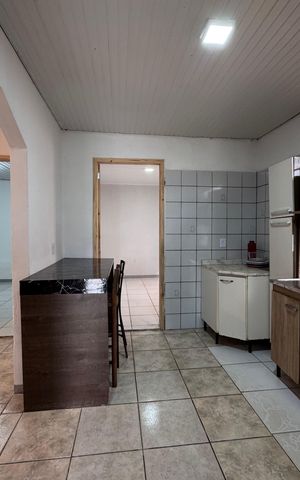 Casa à venda com 130m², 3 quartos e 1 vaga Casa à venda com 130m², 3 quartos e 1 vagaCozinha