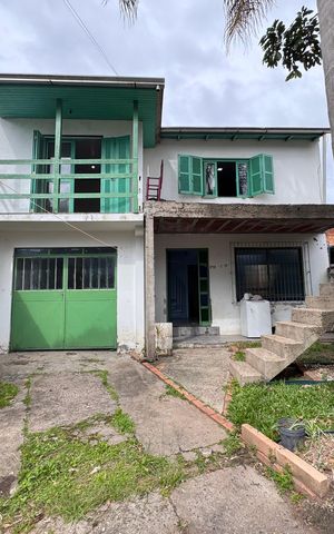 Casa à venda com 130m², 3 quartos e 1 vaga Casa à venda com 130m², 3 quartos e 1 vagaFachada