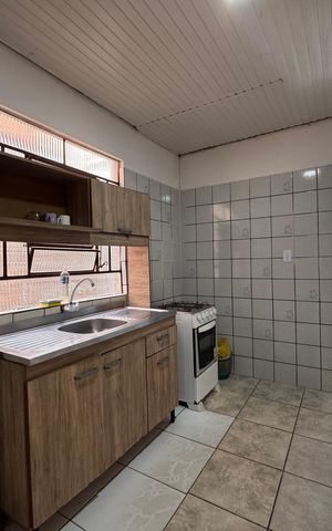 Casa à venda com 130m², 3 quartos e 1 vaga Casa à venda com 130m², 3 quartos e 1 vagaCozinha