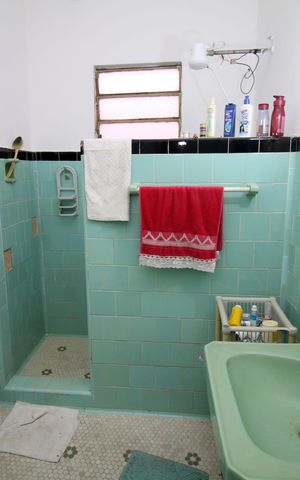 Casa para alugar com 110m², 2 quartos e sem vagaBanheiro