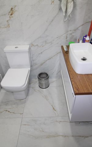 Casa à venda com 150m², 3 quartos e 1 vagaBanheiro 2