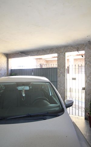 Casa à venda com 150m², 3 quartos e 1 vagaGaragem
