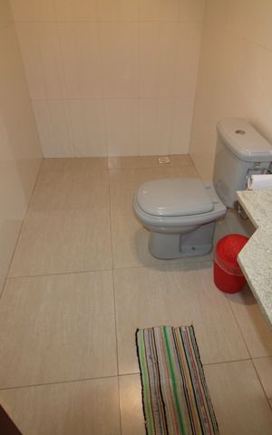 Casa à venda com 150m², 3 quartos e 1 vagaBanheiro 1