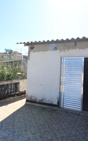 Casa à venda com 150m², 3 quartos e 1 vagaQuarto 2 - Varanda