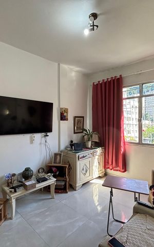 Apartamento à venda com 90m², 2 quartos e sem vaga Apartamento à venda com 90m², 2 quartos e sem vagaSala