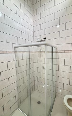 Casa à venda com 225m², 3 quartos e 4 vagas Casa à venda com 225m², 3 quartos e 4 vagasBanheiro