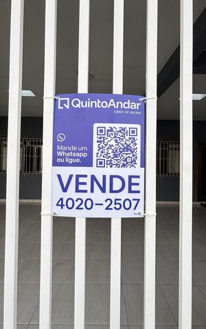 Casa à venda com 225m², 3 quartos e 4 vagas Casa à venda com 225m², 3 quartos e 4 vagasPlaca