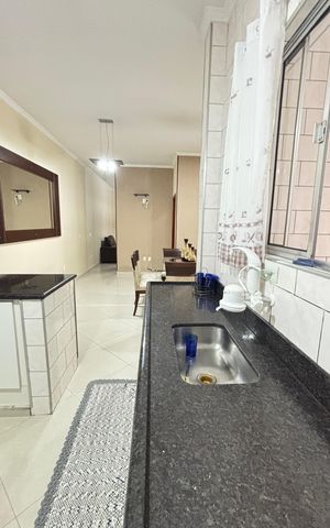 Casa à venda com 225m², 3 quartos e 4 vagas Casa à venda com 225m², 3 quartos e 4 vagasCozinha