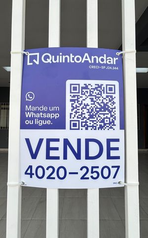 Casa à venda com 225m², 3 quartos e 4 vagas Casa à venda com 225m², 3 quartos e 4 vagasPlaca