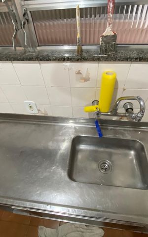 Casa à venda com 130m², 2 quartos e 4 vagas Casa à venda com 130m², 2 quartos e 4 vagasCozinha