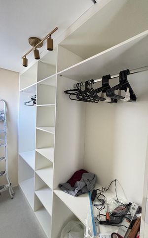 Apartamento à venda com 61m², 2 quartos e 1 vaga Apartamento à venda com 61m², 2 quartos e 1 vagaQuarto 1 Closet