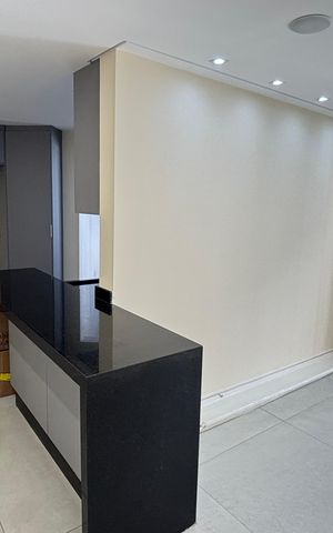 Apartamento à venda com 61m², 2 quartos e 1 vaga Apartamento à venda com 61m², 2 quartos e 1 vagaSala