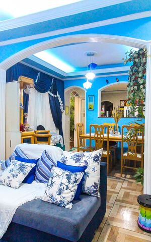 Casa à venda com 187m², 5 quartos e 2 vagas Casa à venda com 187m², 5 quartos e 2 vagasSala 1