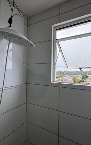 Apartamento à venda com 53m², 2 quartos e 1 vaga Apartamento à venda com 53m², 2 quartos e 1 vagaBanheiro
