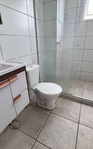 Apartamento à venda com 53m², 2 quartos e 1 vaga Apartamento à venda com 53m², 2 quartos e 1 vagaBanheiro