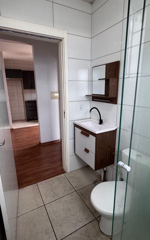 Apartamento à venda com 53m², 2 quartos e 1 vaga Apartamento à venda com 53m², 2 quartos e 1 vagaBanheiro