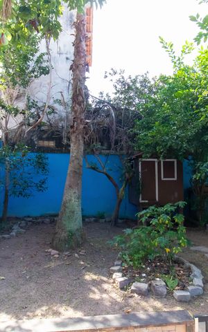 Casa à venda com 450m², 3 quartos e 4 vagas Casa à venda com 450m², 3 quartos e 4 vagasÁrea externa