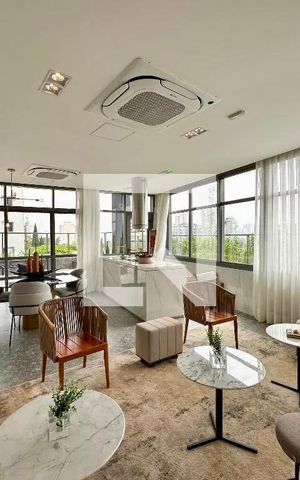 Studio à venda com 24m², 0 quarto e sem vaga Studio à venda com 24m², 0 quarto e sem vagaÁrea comum - Salão de festas