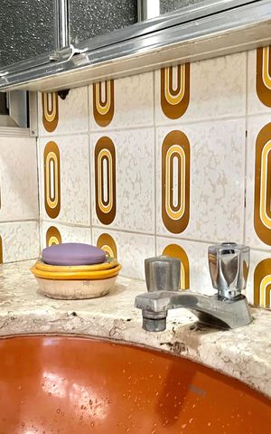 Casa à venda com 270m², 4 quartos e 4 vagas Casa à venda com 270m², 4 quartos e 4 vagasBanheiro Social