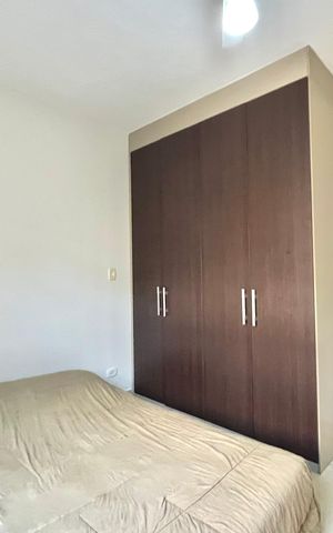 Casa à venda com 270m², 4 quartos e 4 vagas Casa à venda com 270m², 4 quartos e 4 vagasQuarto 2