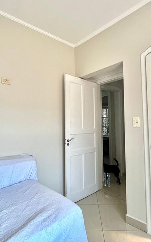 Casa à venda com 270m², 4 quartos e 4 vagas Casa à venda com 270m², 4 quartos e 4 vagasQuarto 4